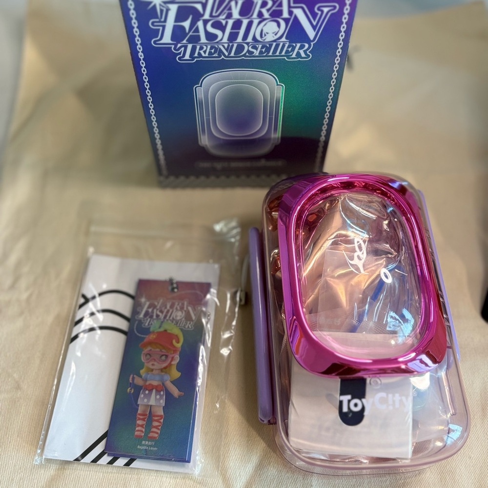 Pink and Purple ToyCity Fashion Trendsetter Set